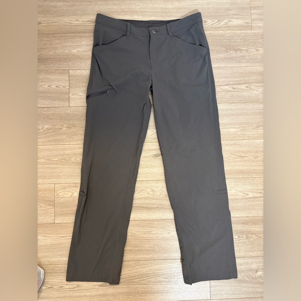 Patagonia Women’s Dark Gray Pants